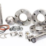 Sistema de corte por chorro de agua con robot tipo techo Fanuc M-20IA